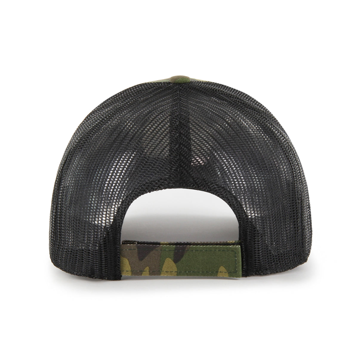 TAMPA BAY BUCCANEERS CAMO STRAP '47 TRUCKER