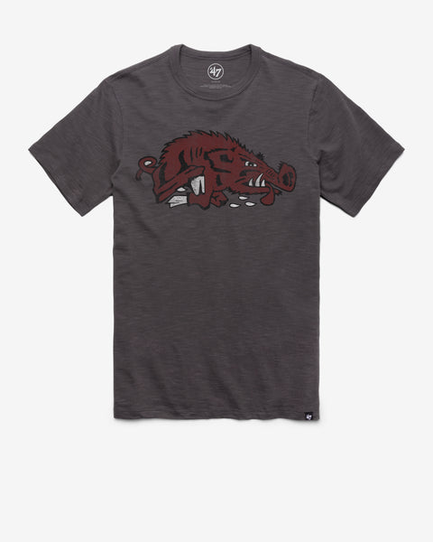 ARKANSAS RAZORBACKS VINTAGE GRIT '47 SCRUM TEE