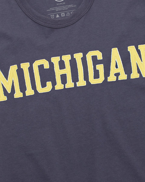 MICHIGAN WOLVERINES '47 FRANKLIN FIELDHOUSE TEE