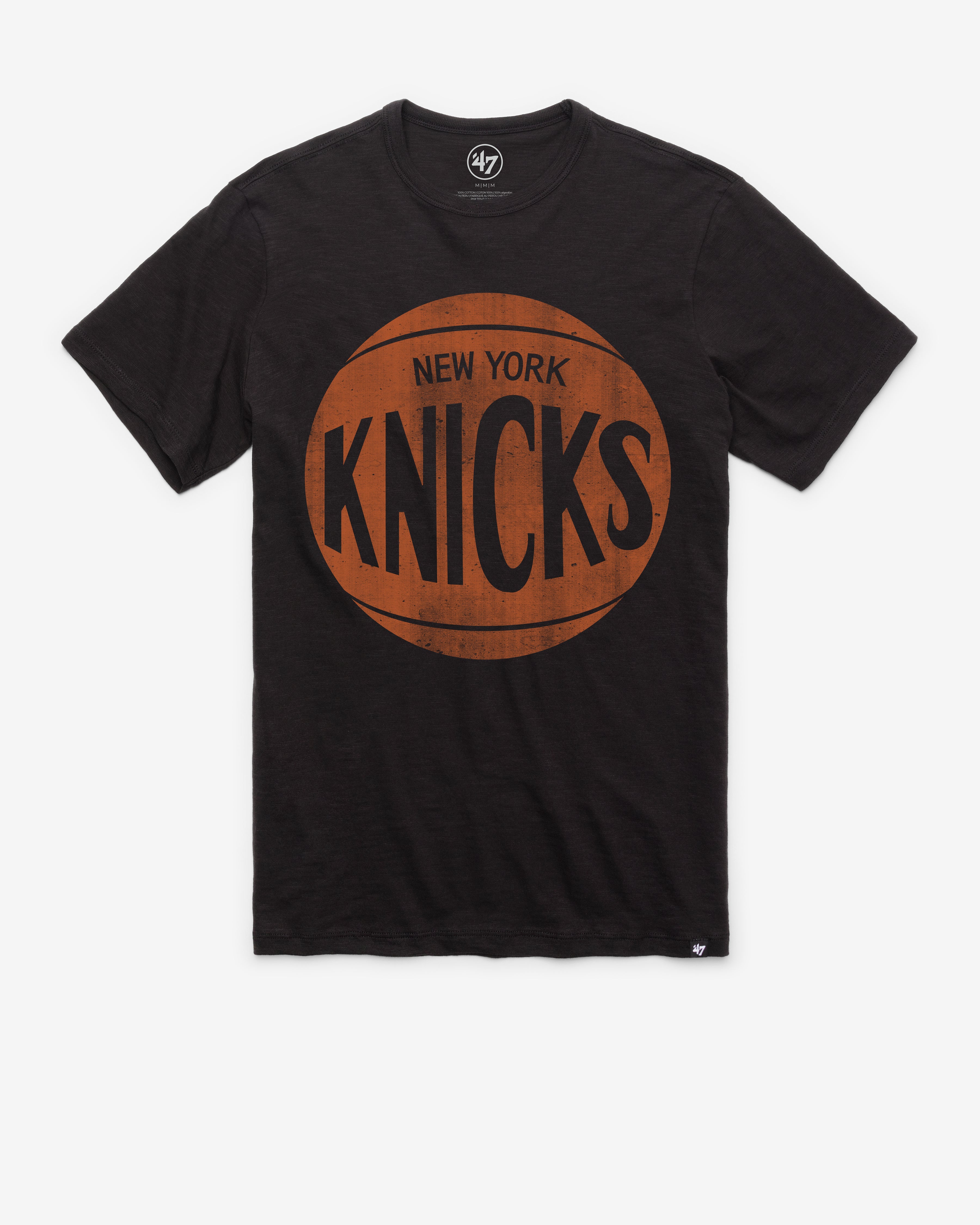 NEW YORK KNICKS HARDWOOD CLASSICS GRIT '47 SCRUM TEE - Black