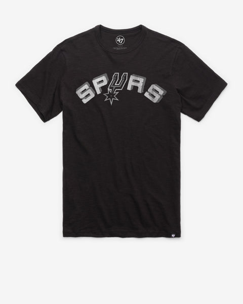 SAN ANTONIO SPURS HARDWOOD CLASSICS GRIT WORDMARK '47 SCRUM TEE