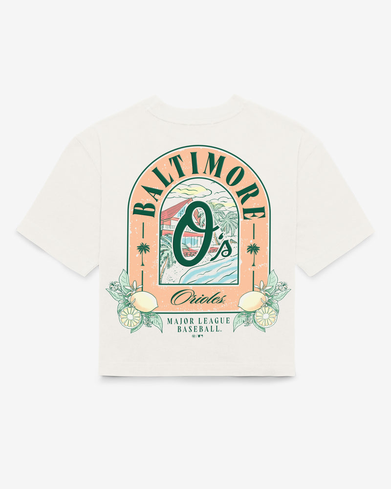 BALTIMORE ORIOLES VACAY SCENES BACKER '47 REED CITY TEE WOMENS