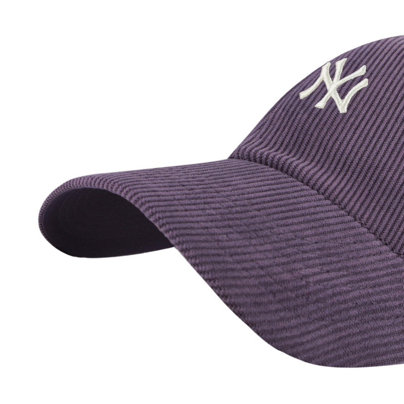 NEW YORK YANKEES BASE RUNNER '47 CLEAN UP