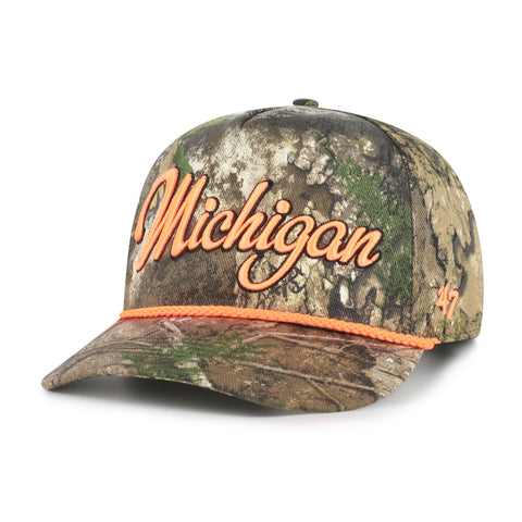 MICHIGAN WOLVERINES OVERHAND SCRIPT REALTREE '47 HITCH