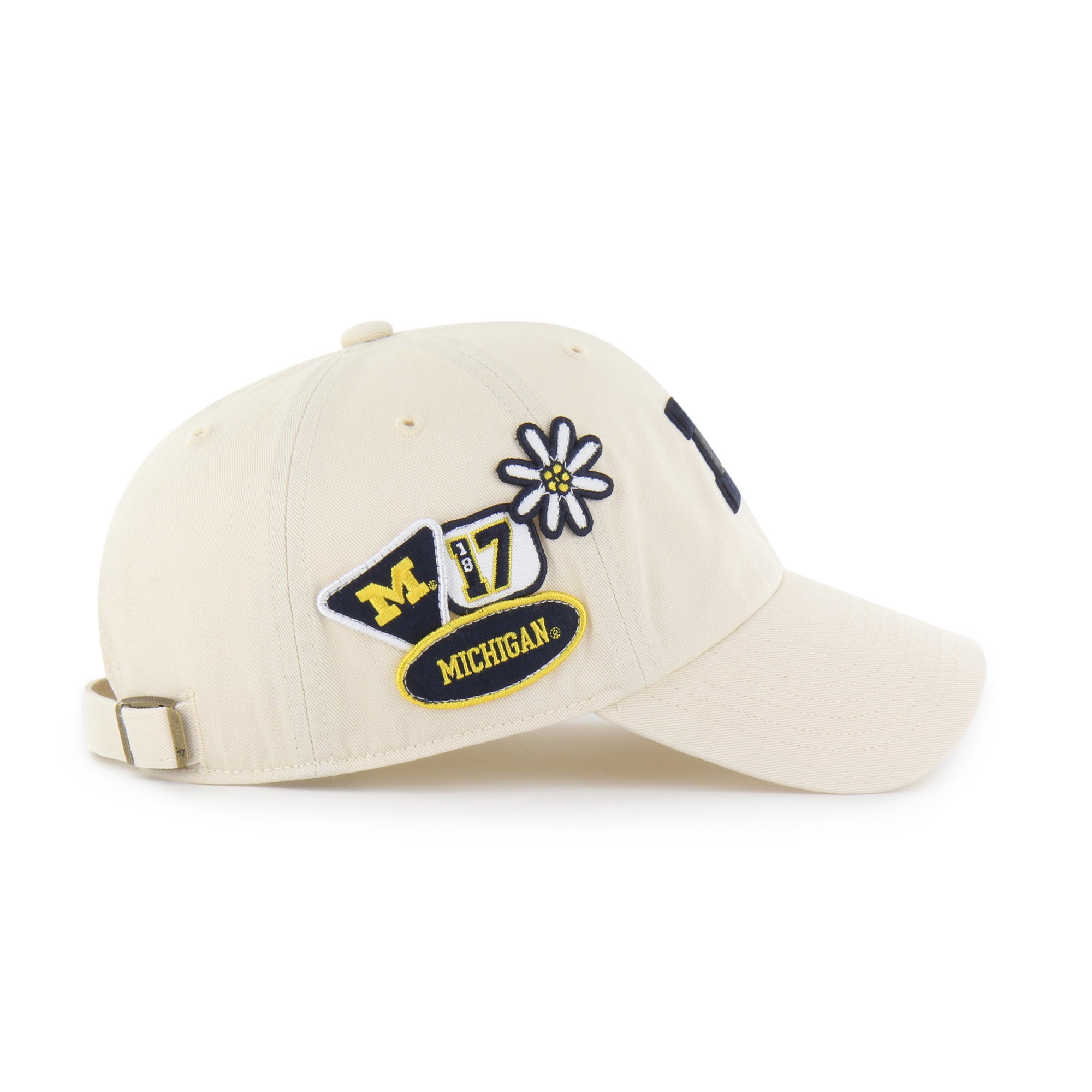 MICHIGAN WOLVERINES BADGES '47 CLEAN UP