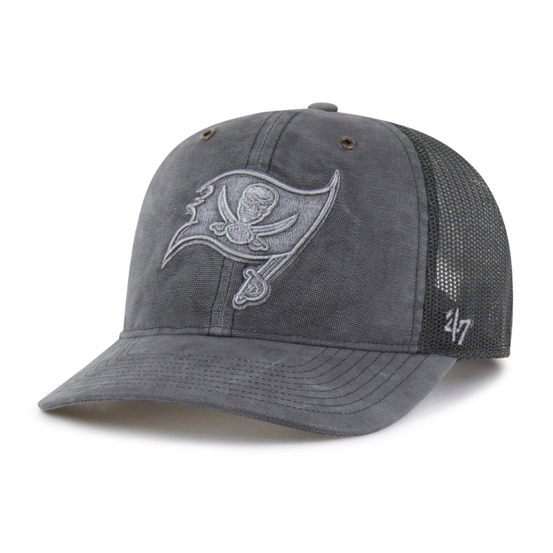 TAMPA BAY BUCCANEERS CARHARTT DYED '47 TRUCKER RF RELAXED FIT