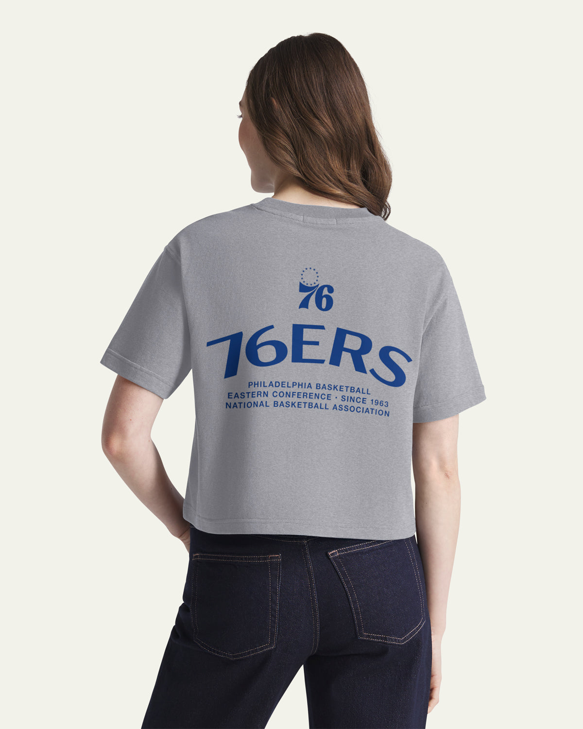 PHILADELPHIA 76ERS HADRIAN '47 FOUNDATION CROP TEE WOMENS