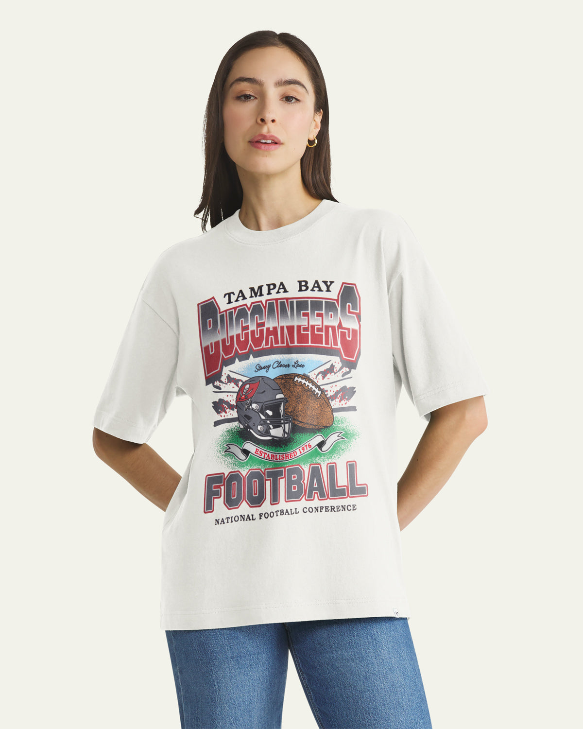 TAMPA BAY BUCCANEERS STONEY CLOVER LANE X '47 WOMEN'S FOUNDATION TEE