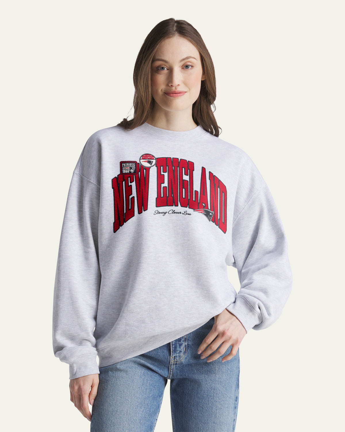 NEW ENGLAND PATRIOTS STONEY CLOVER LANE X '47 WOMEN'S OVERSIZED CREW