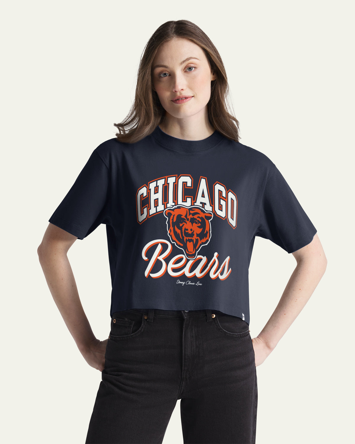 CHICAGO BEARS STONEY CLOVER LANE X '47 WOMEN'S REED CITY TEE