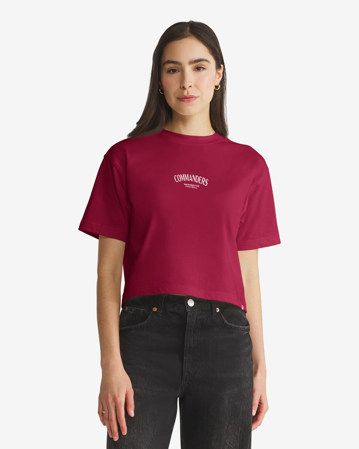 WASHINGTON COMMANDERS HADRIAN '47 FOUNDATION CROP TEE WOMENS