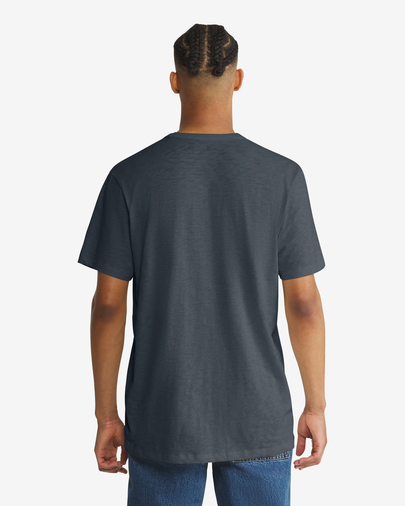 TAMPA BAY BUCCANEERS HISTORIC EMBLEM MARK '47 SCRUM TEE